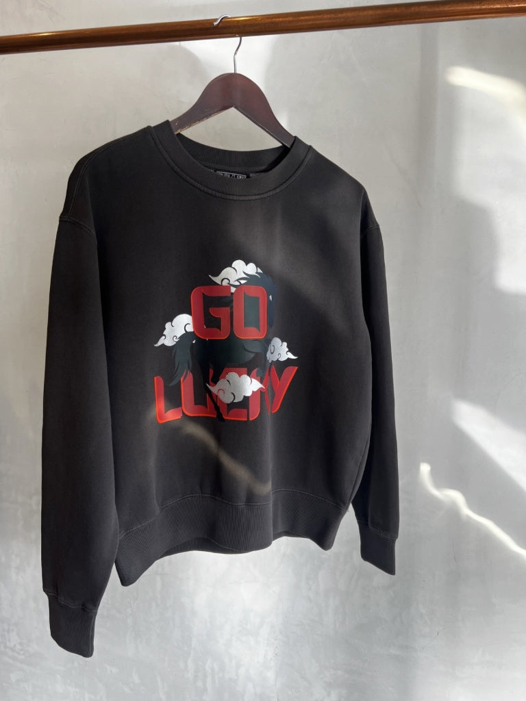 GO LUCKY SWEAT - WASHED BLACK
